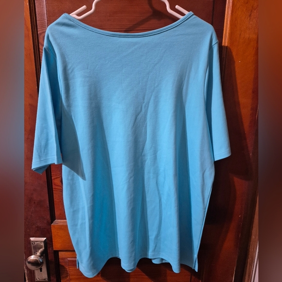 Women's 1X Quaker Factory Blue Top w/ Round Collar & Embroidery Details - Picture 4 of 9